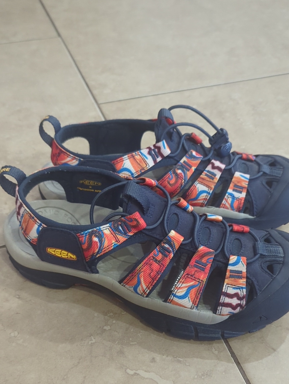 New Keen Newport H2O Outdoor Afro Groovy Orange Hiking Water Shoe